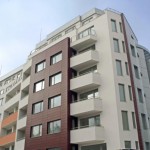 ЖИЛИЩНА СГРАДА С МАГАЗИНИ