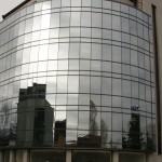 ОФИС СГРАДА С МАГАЗИНИ